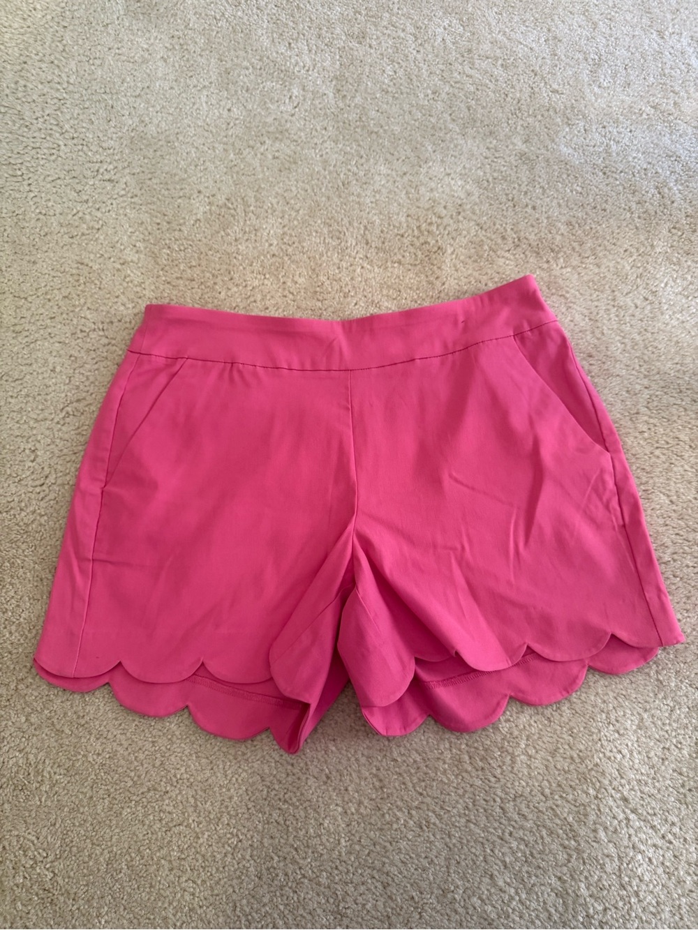 crown & ivy Hot Pink Scallop Hem High-Rise Shorts 12P